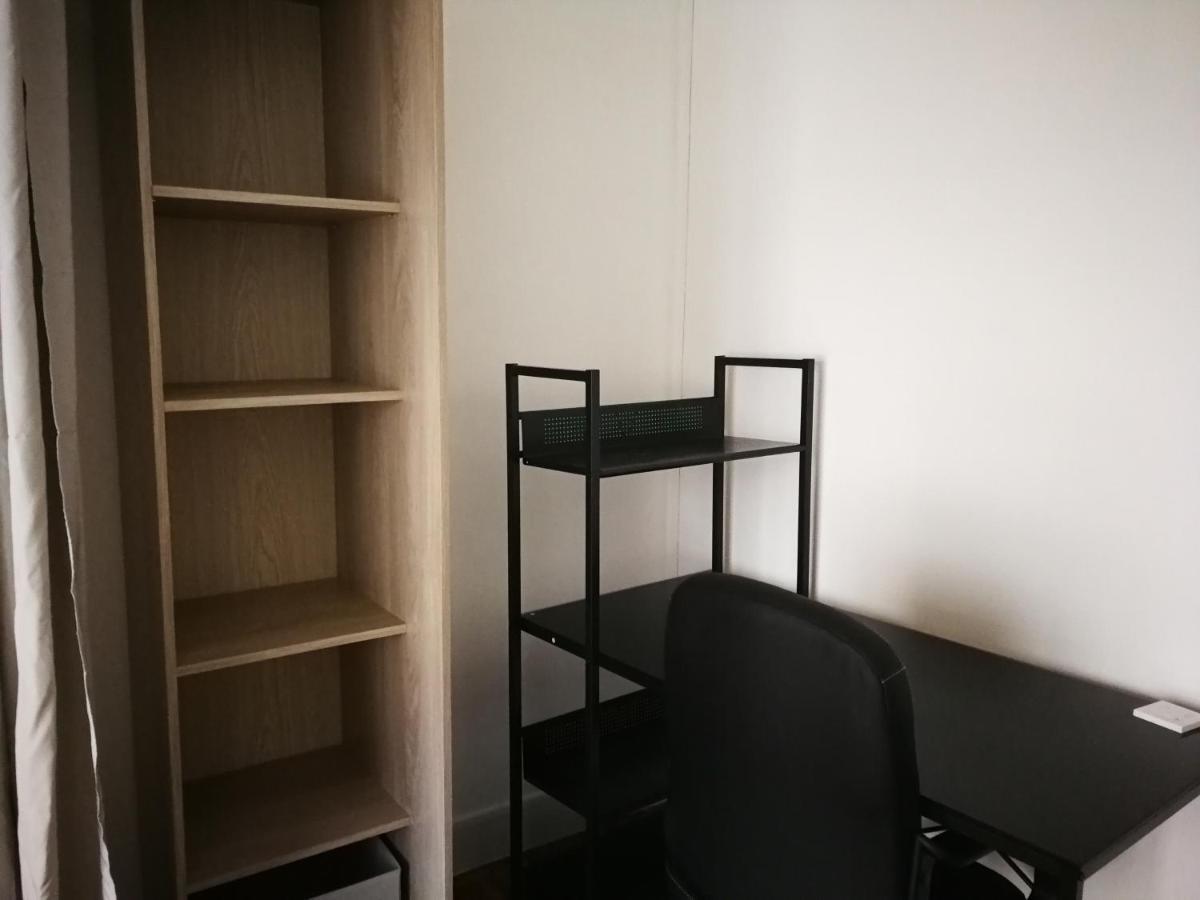Appartement T4 Lumineux Avec Balcon - 3Eme Etage Sans Ascenseur Tarbes Buitenkant foto