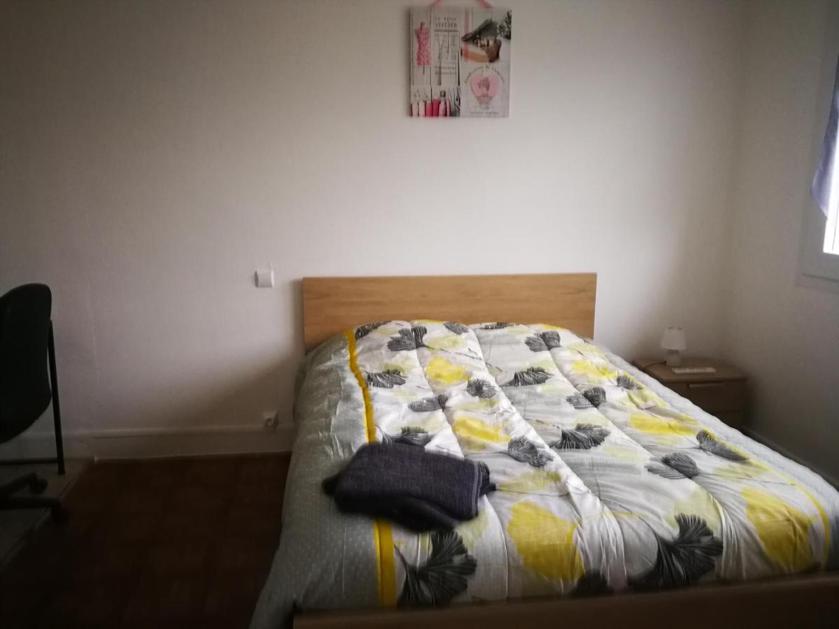 Appartement T4 Lumineux Avec Balcon - 3Eme Etage Sans Ascenseur Tarbes Buitenkant foto